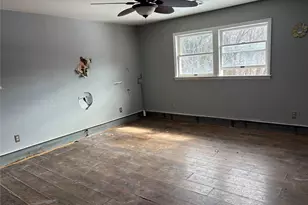 83 Smith Rd, Poughkeepsie, NY 12603 - Photo 5