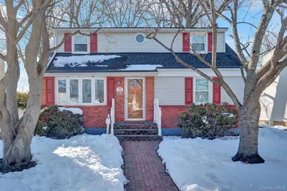 1526 Rhode Avenue, Merrick, NY 11566 - Photo 23