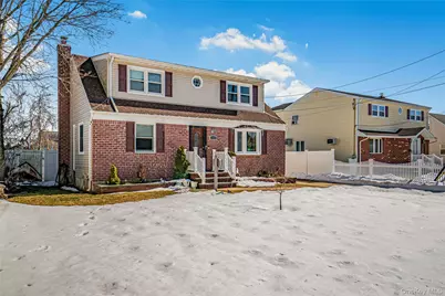 739 N Ascan Street, Elmont, NY 11003 - Photo 3