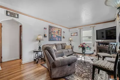 739 N Ascan Street, Elmont, NY 11003 - Photo 5