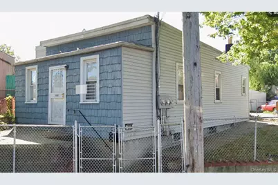 17626 126th Avenue, Jamaica, NY 11434 - Photo 5