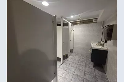 167-17 Northern Boulevard, Flushing, NY 11358 - Photo 17