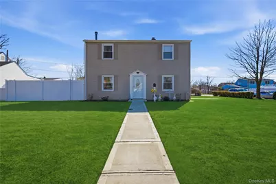 102 Old Farm Road, Levittown, NY 11756 - Photo 1