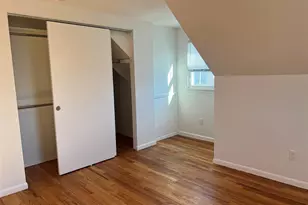 11 Pulaski Pl, Port Washington, NY 11050 - Photo 5