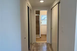 11 Pulaski Pl, Port Washington, NY 11050 - Photo 9