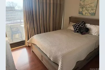 10-24 166th Street #7C, Whitestone, NY 11357 - Photo 3