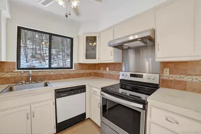 6 Briarcliff Drive S #3, Ossining, NY 10562 - Photo 9