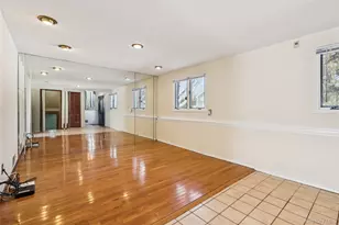 33 Fairlawn Ln, Centereach, NY 11720 - Photo 17