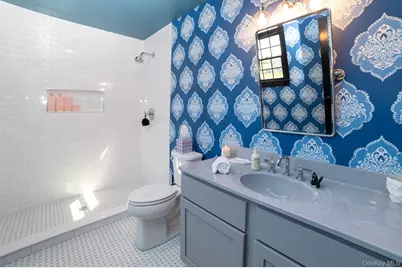 70 Arshamomaque Avenue, Southold, NY 11971 - Photo 23