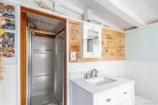 28 Anchor Path, Calverton, NY 11933 - Photo 11