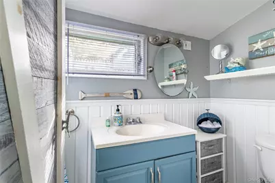 47 Woodcliff Trail, Calverton, NY 11933 - Photo 11