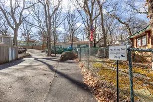 47 Woodcliff Trail, Calverton, NY 11933 - Photo 23