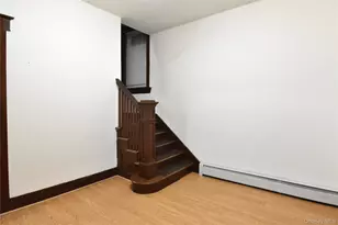 28 Roosevelt Ave, Middletown, NY 10940 - Photo 15