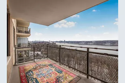 3671 Hudson Manor Terrace #17A, Bronx, NY 10463 - Photo 1