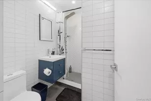 92 Elliott Ave, Yonkers, NY 10705 - Photo 7