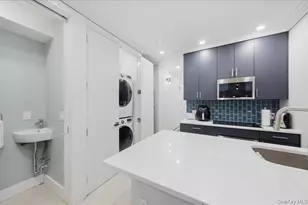 92 Elliott Ave, Yonkers, NY 10705 - Photo 11