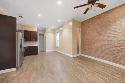 92 Elliott Avenue, Yonkers, NY 10705 - Photo 15