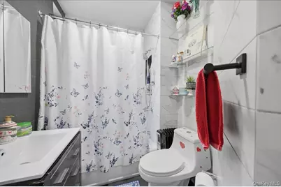 92 Elliott Avenue, Yonkers, NY 10705 - Photo 31