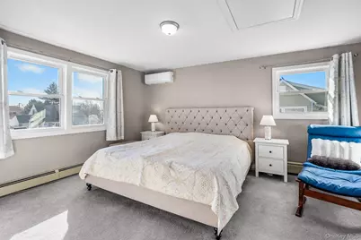 48 Daffodil Lane, Wantagh, NY 11793 - Photo 17