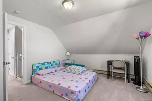 48 Daffodil Ln, Wantagh, NY 11793 - Photo 19