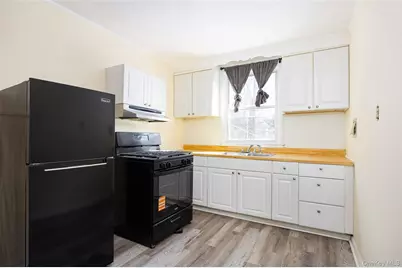 28 Vernon Terrace, Poughkeepsie, NY 12601 - Photo 11