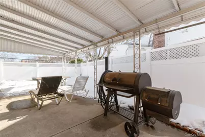 851 Hemlock Street, Franklin Square, NY 11010 - Photo 23