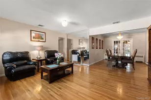 851 Hemlock St, Franklin Square, NY 11010 - Photo 3