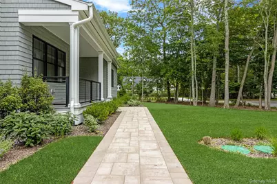 1745 Stars Road, East Marion, NY 11939 - Photo 3