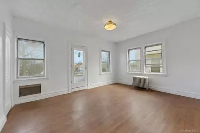 2335 Yates Avenue, Bronx, NY 10469 - Photo 15