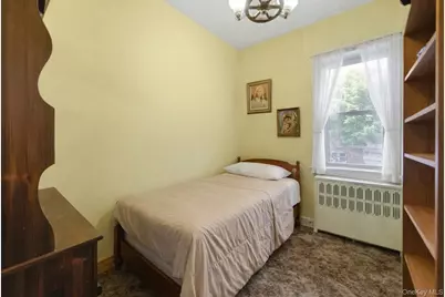 2335 Yates Avenue, Bronx, NY 10469 - Photo 19