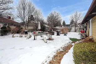 48 Pine St, Hicksville, NY 11801 - Photo 25