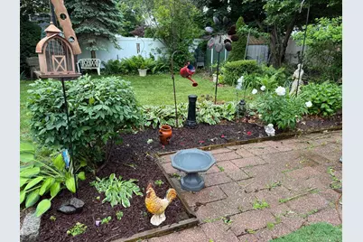 48 Pine Street, Hicksville, NY 11801 - Photo 27