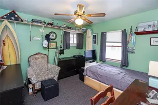 48 Pine St, Hicksville, NY 11801 - Photo 19