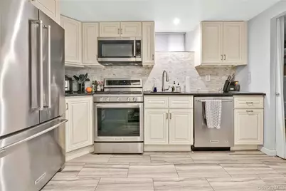 2334 28th Street, Astoria, NY 11105 - Photo 41