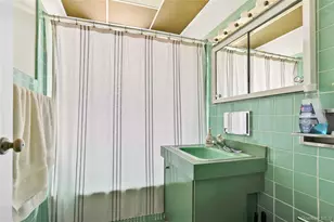 23-34 28th St, Astoria, NY 11105 - Photo 13