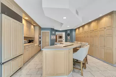 558 Gillette Avenue, Bayport, NY 11705 - Photo 13