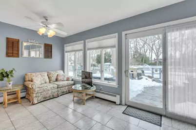 558 Gillette Avenue, Bayport, NY 11705 - Photo 15