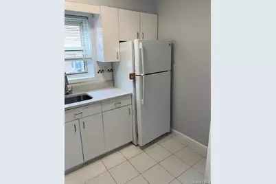 330 South Broadway #D2, Tarrytown, NY 10591 - Photo 3