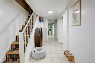 89-31 220th St, Queens Village, NY 11427 - Photo 19