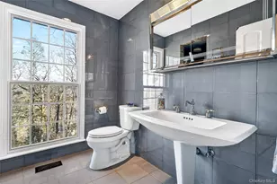 18 Reynolds Ln, Katonah, NY 10536 - Photo 33