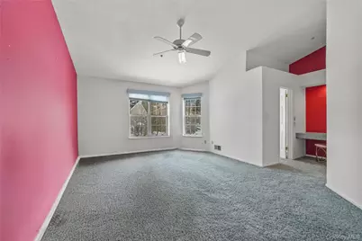 302 Pondside Drive, White Plains, NY 10607 - Photo 23