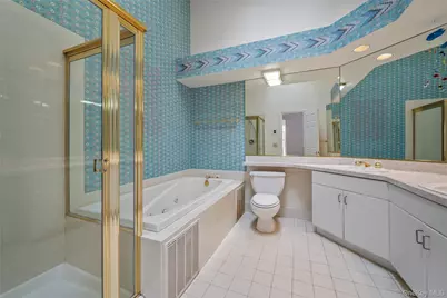 302 Pondside Drive, White Plains, NY 10607 - Photo 27