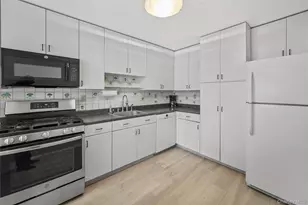 302 Pondside Dr, White Plains, NY 10607 - Photo 19