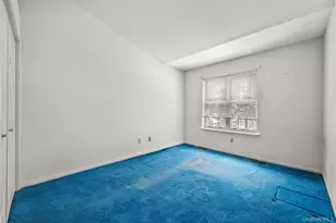 302 Pondside Dr, White Plains, NY 10607 - Photo 29