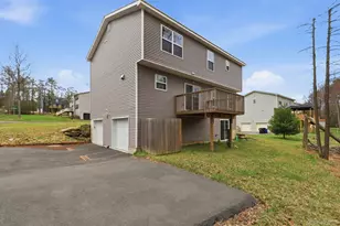 62 Bristol Cir, Rock Hill, NY 12775 - Photo 17