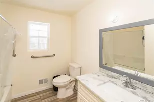 62 Bristol Cir, Rock Hill, NY 12775 - Photo 15