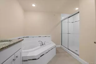 4 Steven Cir, Dix Hills, NY 11746 - Photo 17