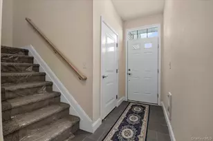 4 Steven Cir, Dix Hills, NY 11746 - Photo 25