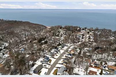 17 Soundway Drive, Rocky Point, NY 11778 - Photo 37