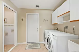 5 Shawmont Ln, Stony Brook, NY 11790 - Photo 23